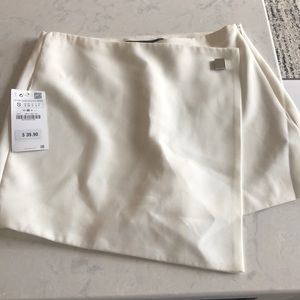 Zara Basics skort size small